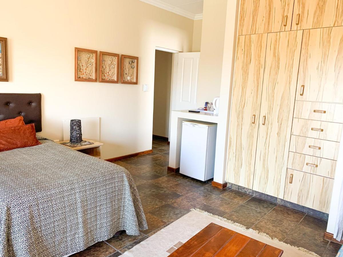 Marina Martinique B&B Jeffreys Bay Exterior photo
